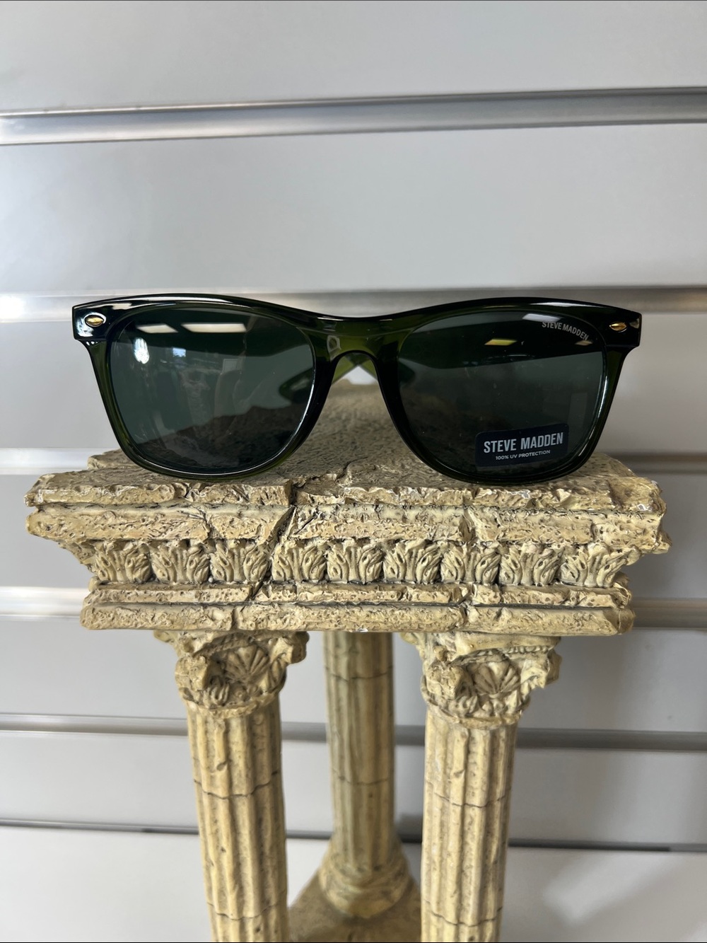 Steve Madden Olive Green Sunglasses